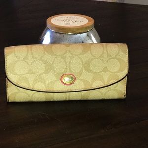 Coach wallet